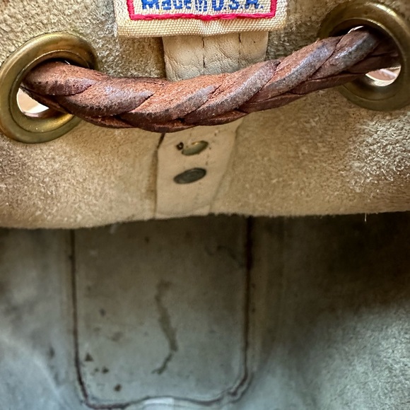 Dooney and Bourke vintage draw string bag. - Picture 6 of 8